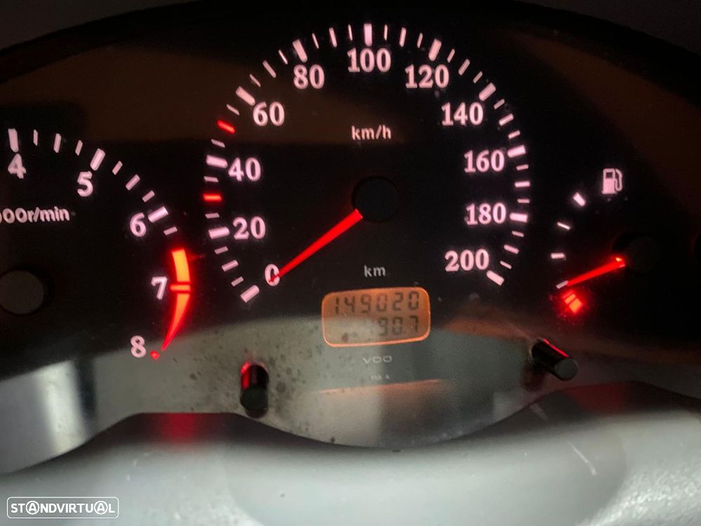 Nissan Micra 1.0 Comfort - 14