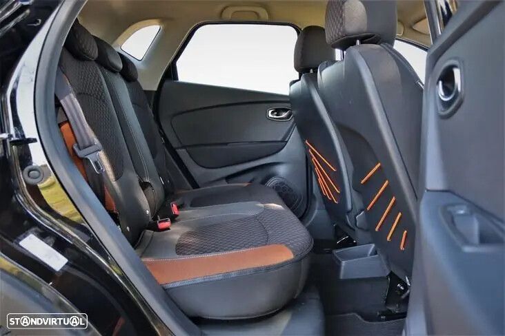 Renault Captur - 21
