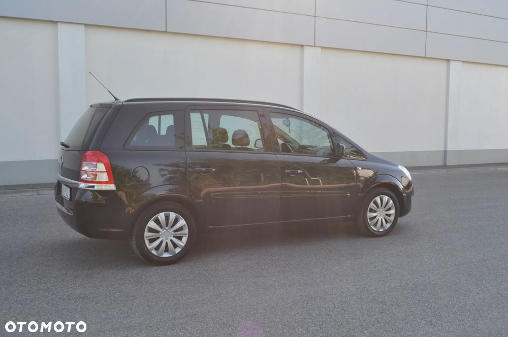 Opel Zafira 1.8 Family - 7