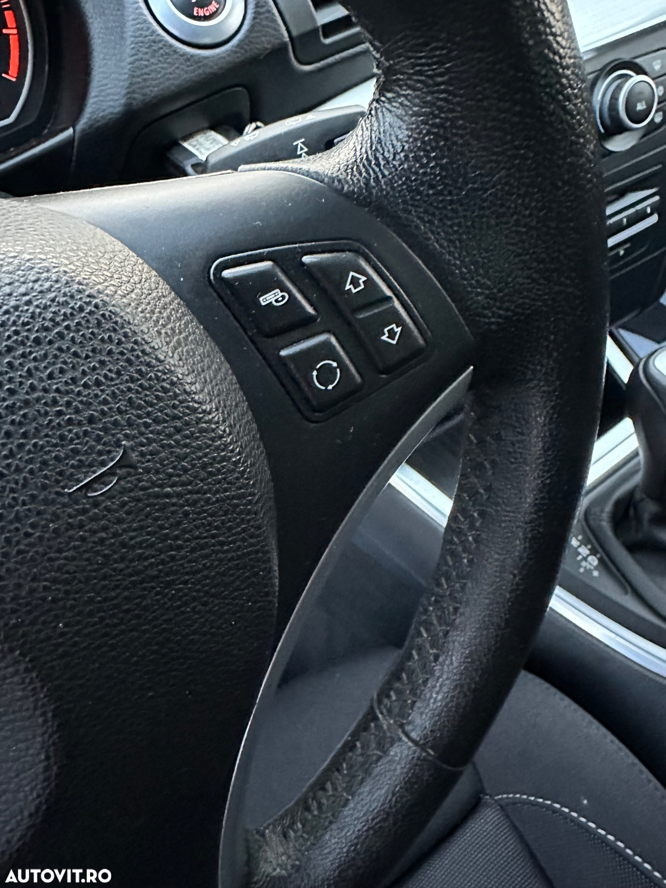 BMW Seria 1 118d Aut. - 38