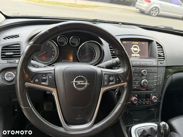Opel Insignia 1.4 T Cosmo S&S - 20