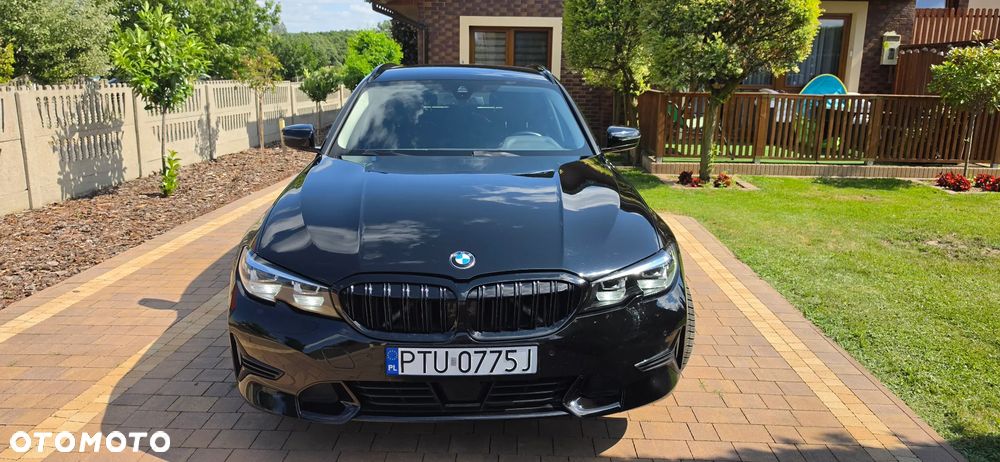 BMW Seria 3 320d Sport Line Shadow sport - 2