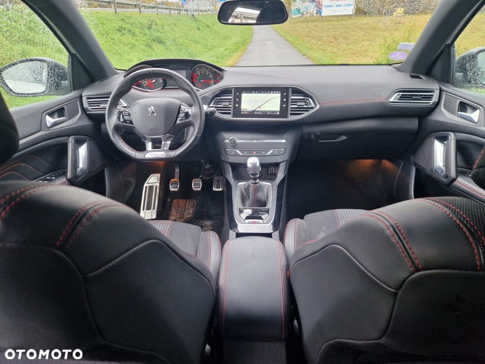 Peugeot 308 - 14