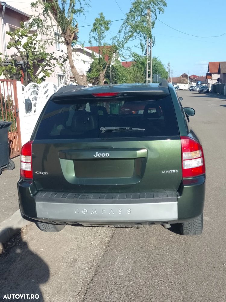 Jeep Compass - 4