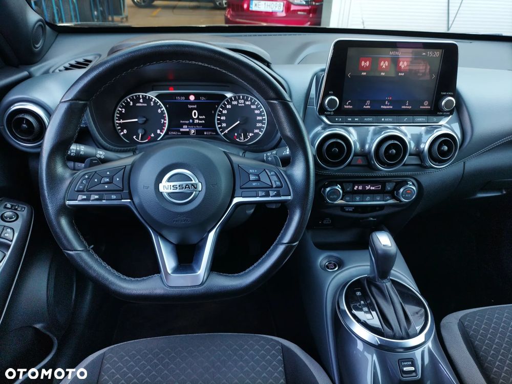 Nissan Juke 1.0 DIG-T N-Connecta DCT - 10