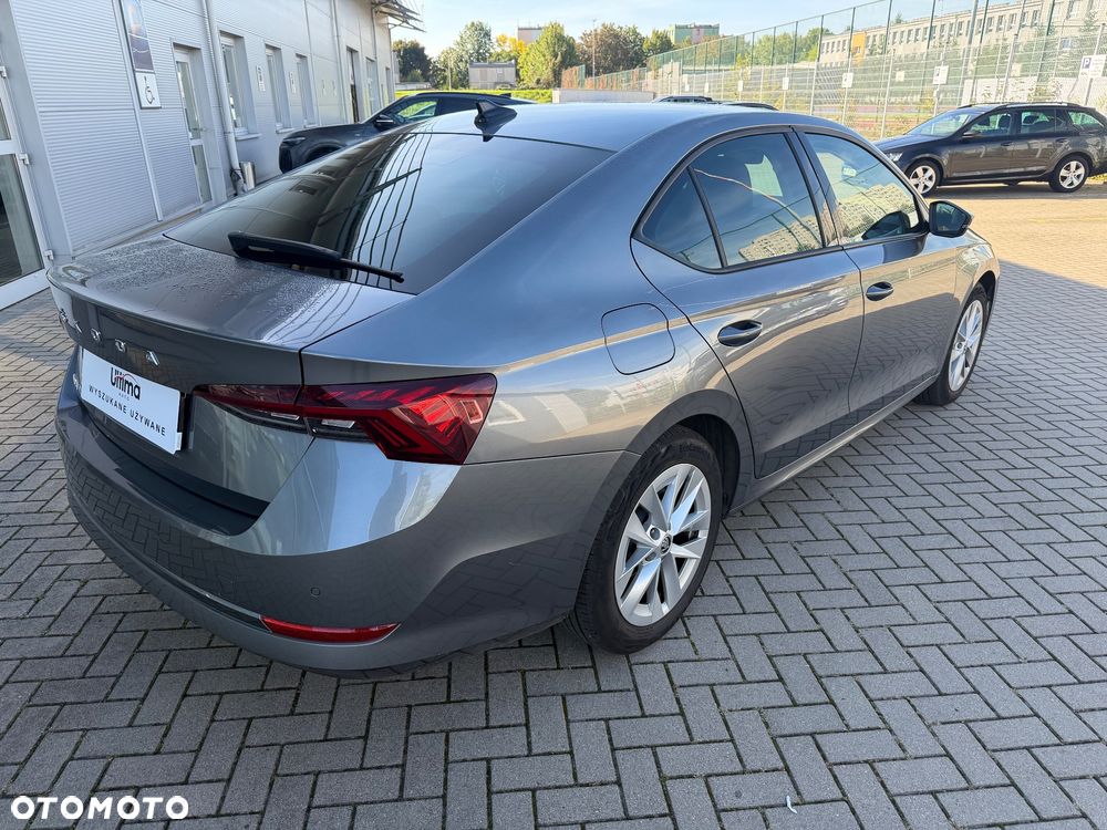 Skoda Octavia 1.5 TSI ACT Ambition - 8