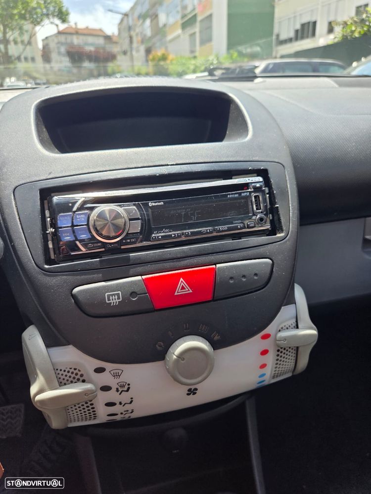 Toyota Aygo City - 7