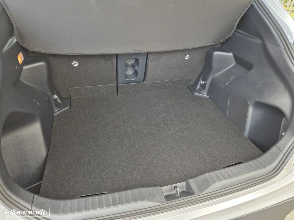 Toyota Yaris Cross 1.5 HDF Luxury - 5