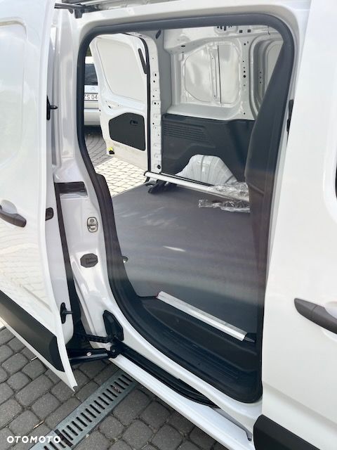 Toyota PROACE CITY - 18