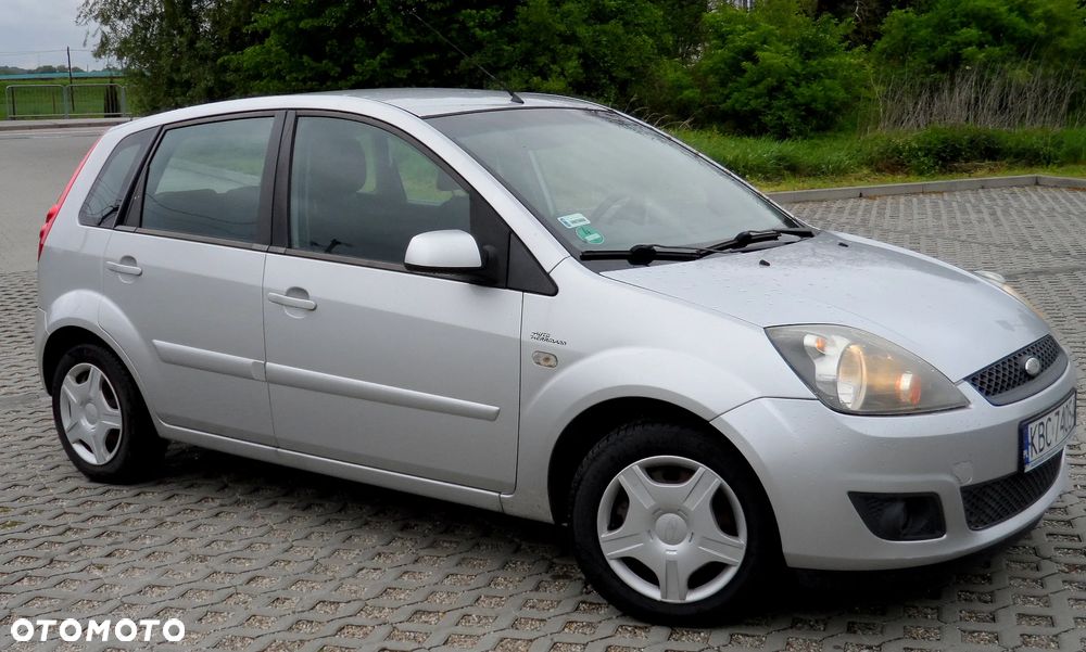 Ford Fiesta 1.4 Ambiente - 7