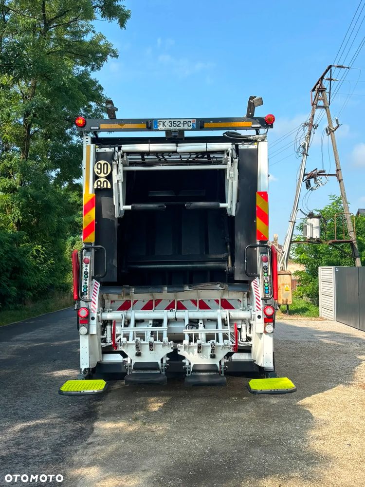 Renault D Wide 280 Euro 6 2019r. - 4
