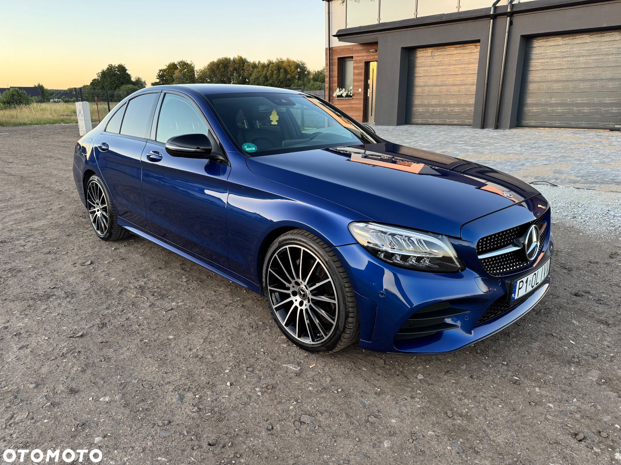 Mercedes-Benz Klasa C 200 T 9G-TRONIC AMG Line - 1