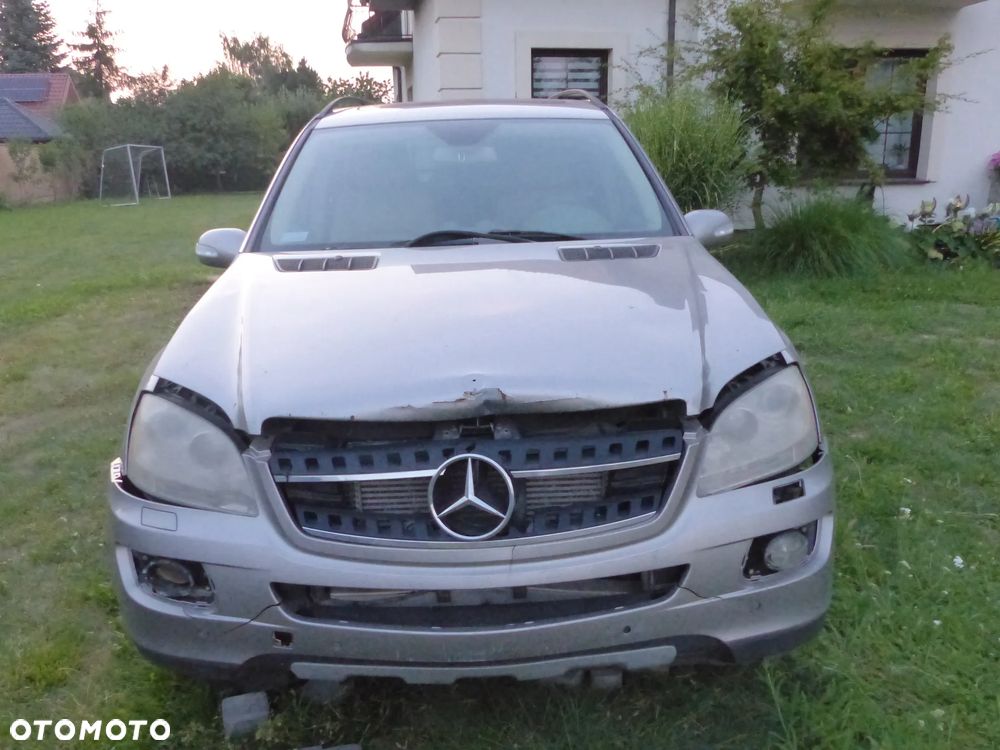 Mercedes-Benz ML 320 CDI 4Matic 7G-TRONIC - 17