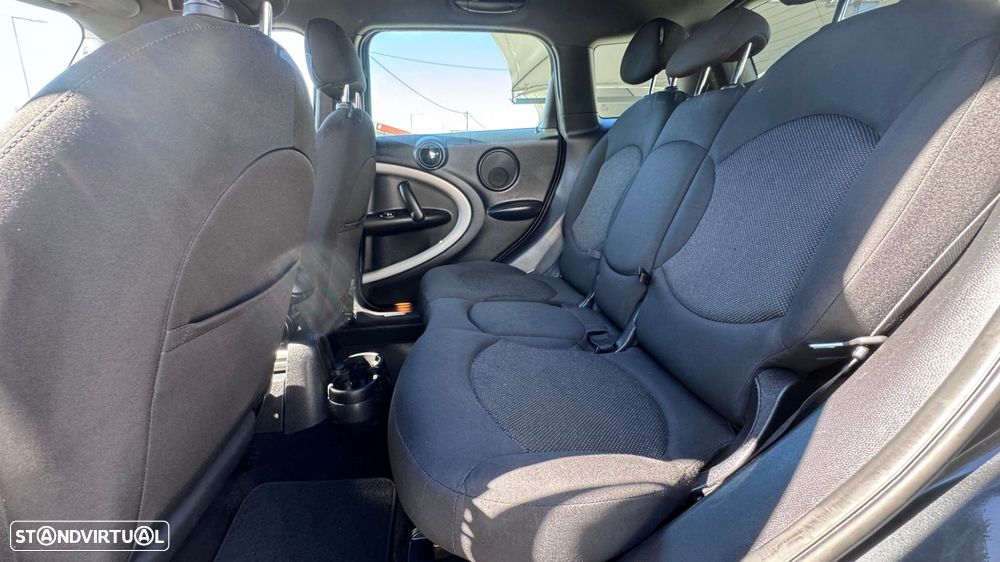 MINI Countryman Cooper D - 28