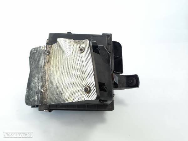 Caixa Filtro Ar  Volkswagen Passat (3B2) - 3