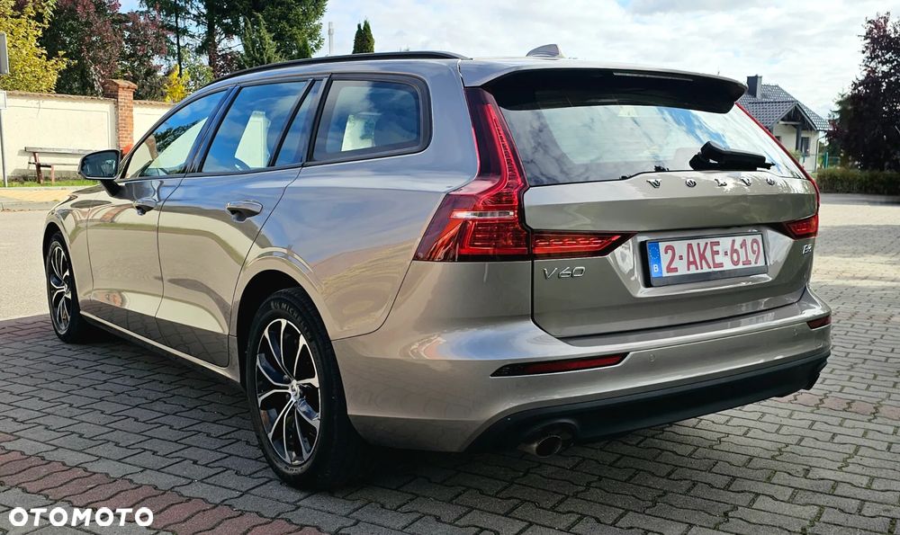 Volvo V60 B3 B Geartronic Momentum Pro - 8
