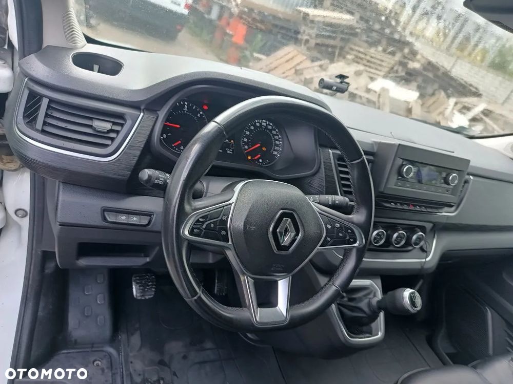 Renault Trafic - 5