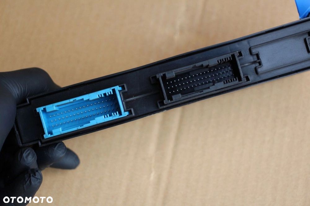 Moduł komfortu BMW e92 e81 e82 9229872 L1 - 4