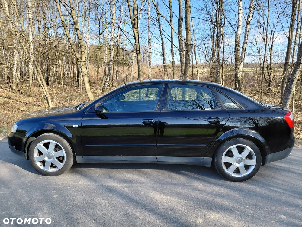 Audi A4 Limousine - 2