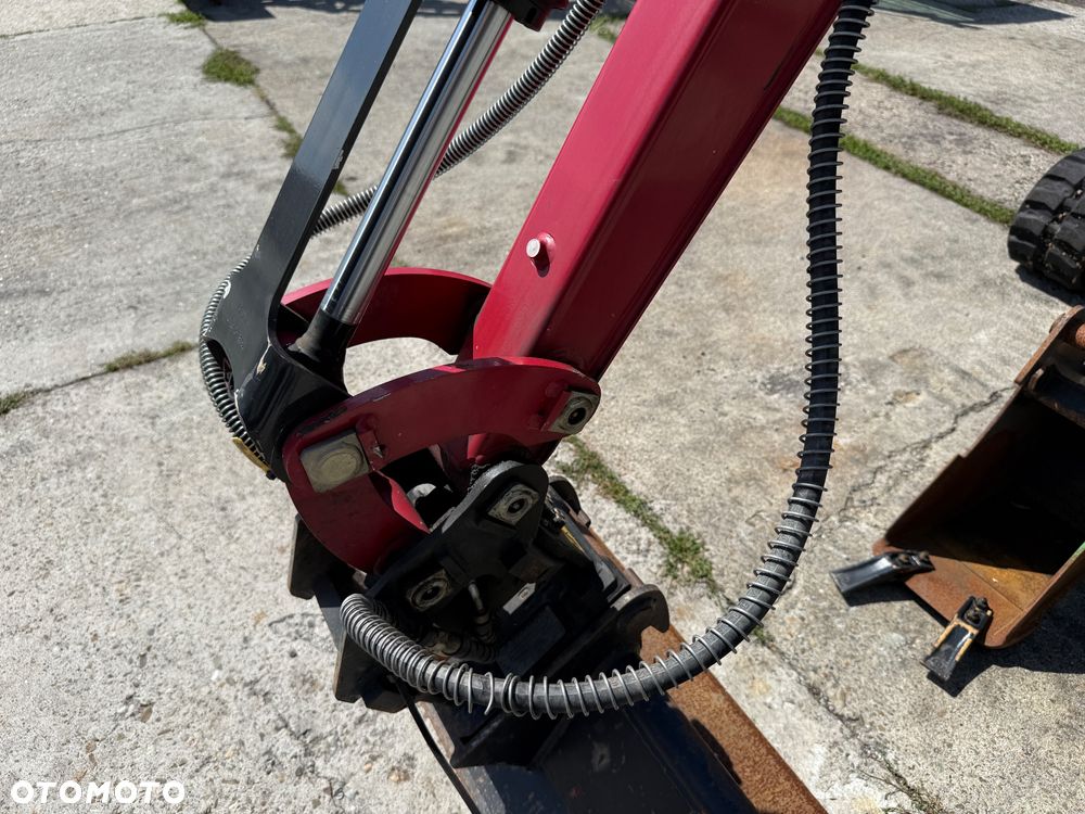 Yanmar SV19 - 10
