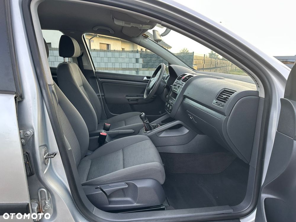 Volkswagen Golf 1.4 Comfortline - 8