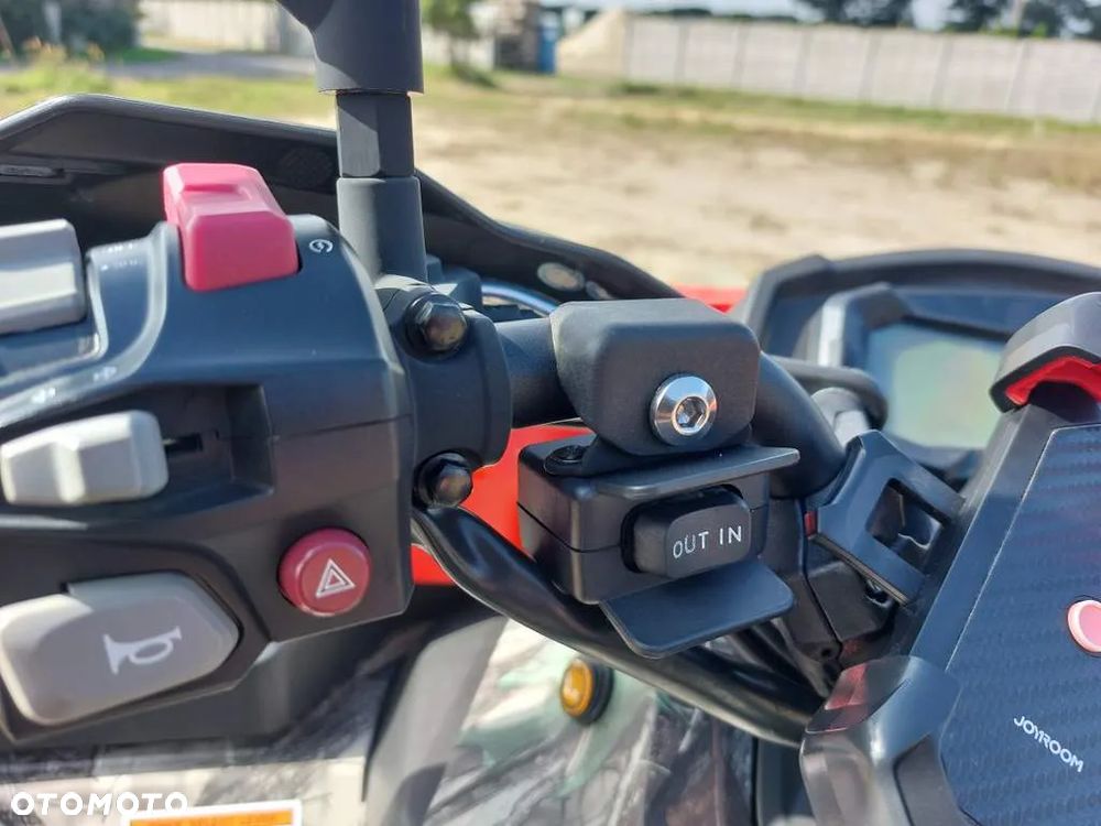 CFMoto CForce - 11