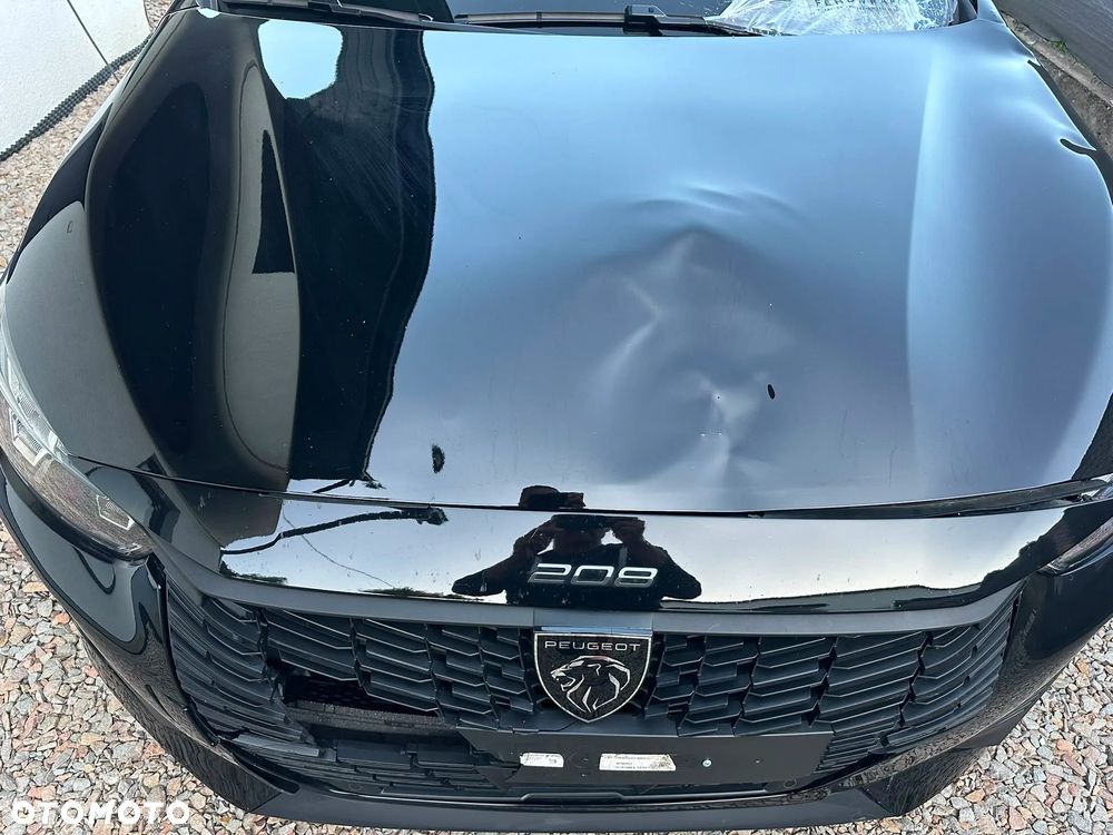 Peugeot 208 PureTech 100 Allure - 22