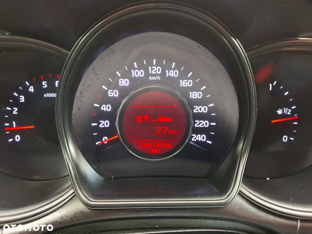 Kia Ceed - 15