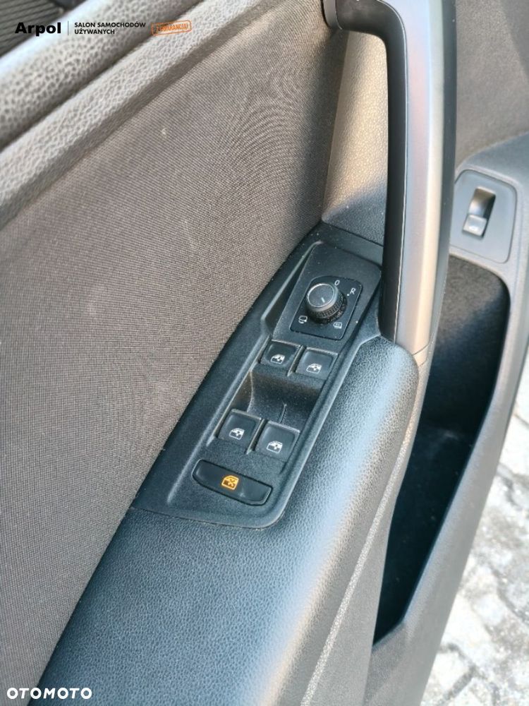 Volkswagen Tiguan - 8