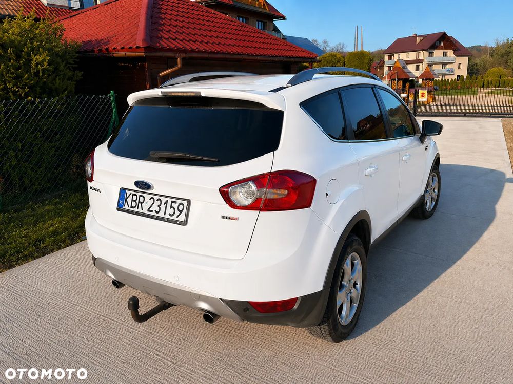 Ford Kuga 2.0 TDCi 4x4 Titanium - 4