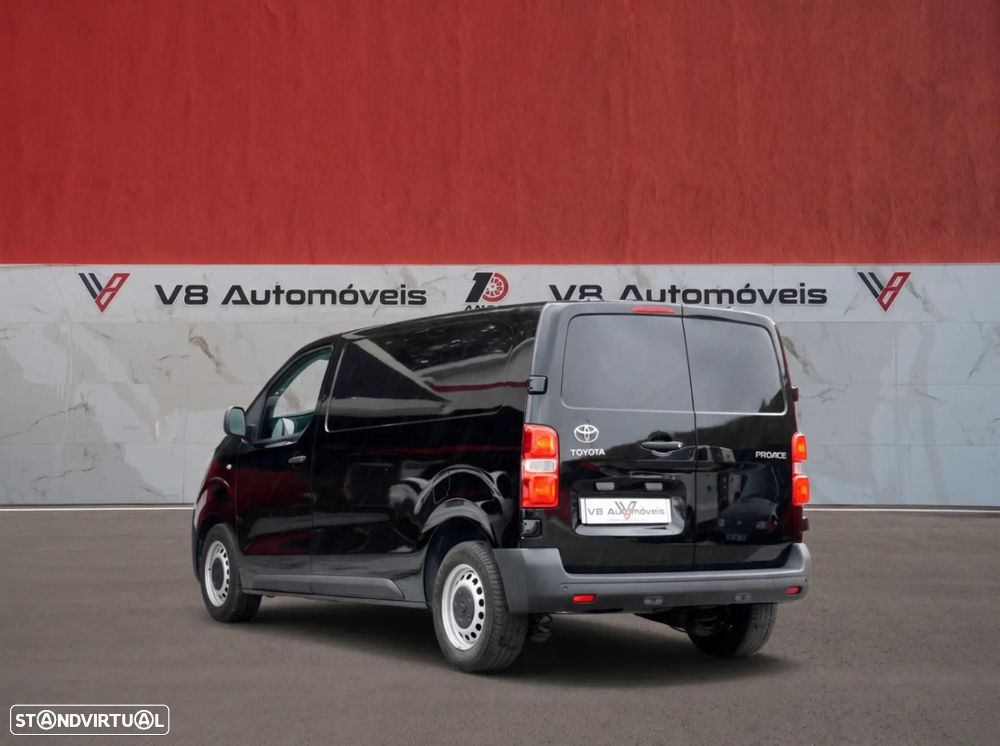 Toyota Proace 2.0 D4-D - 5