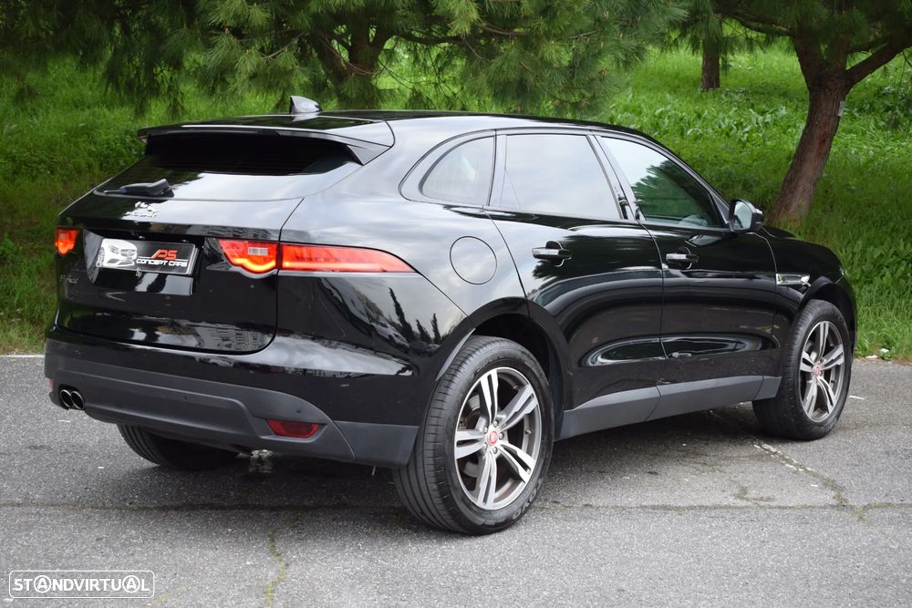 Jaguar F-Pace 2.0 i4D Prestige - 2