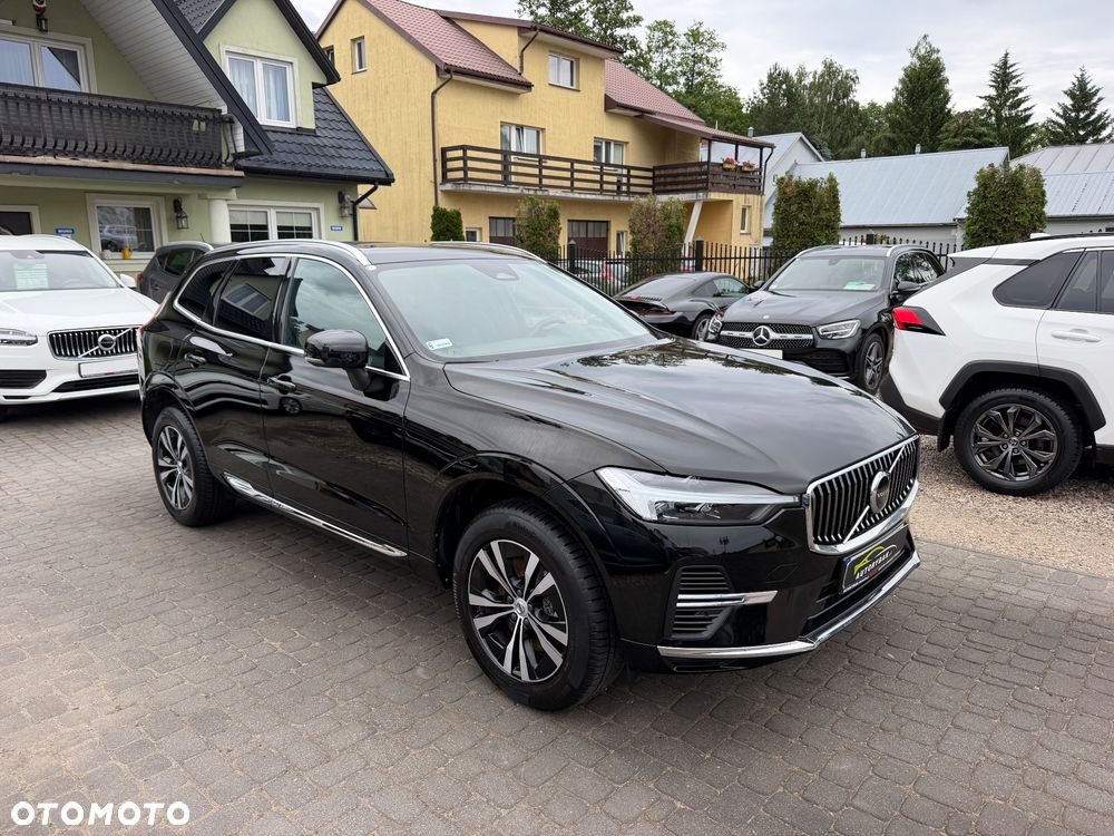 Volvo XC 60 T6 Plug-In Hybrid AWD Core - 31