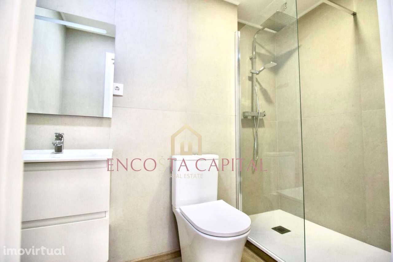 Apartamento T1 Rua José Elias Garcia 147 Parede - Grande imagem: 3/10