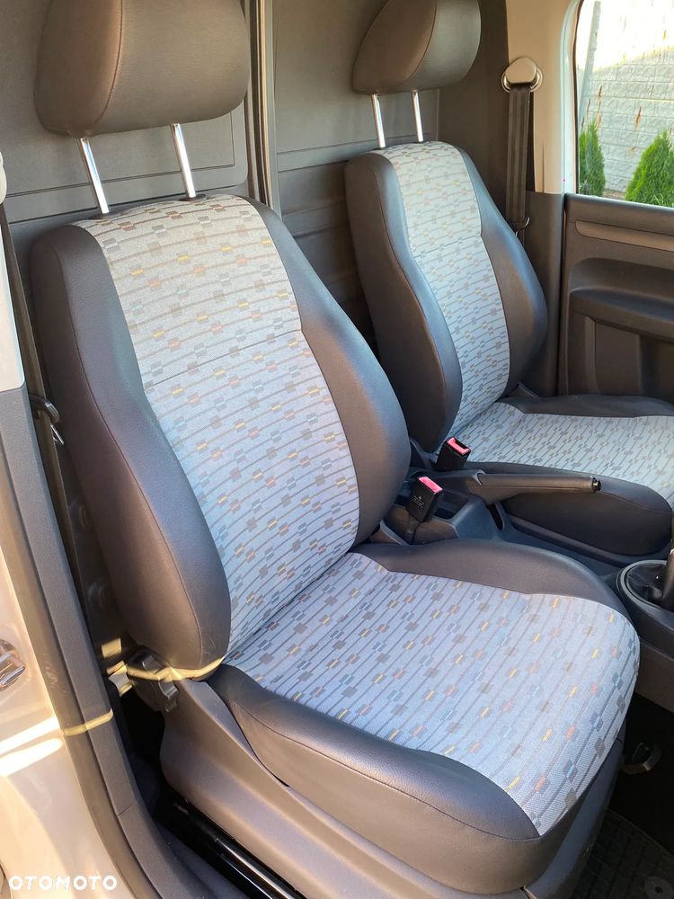 Volkswagen Caddy - 25