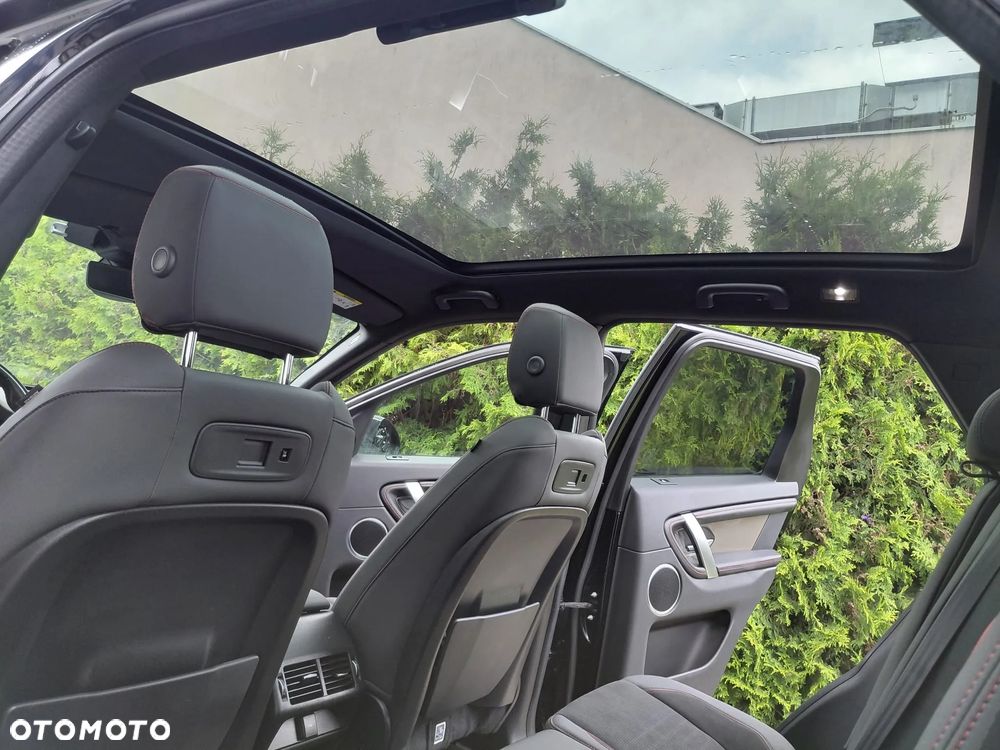Land Rover Discovery Sport - 28