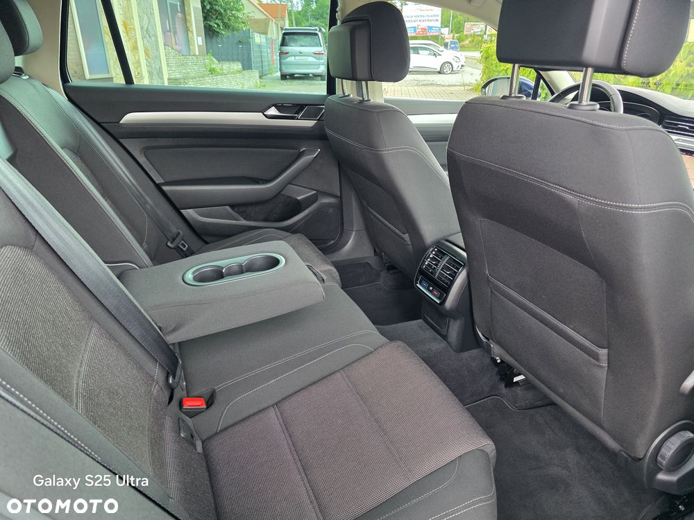 Volkswagen Passat 1.5 TSI EVO Highline - 33