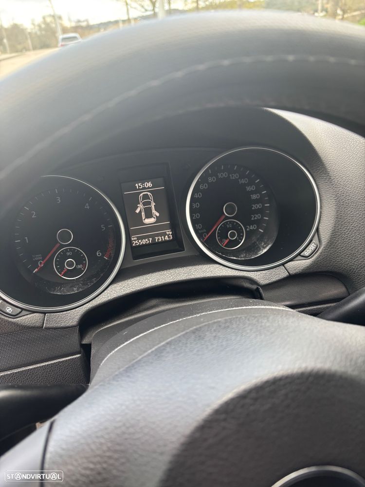 VW Golf 1.6 TDi Style - 9