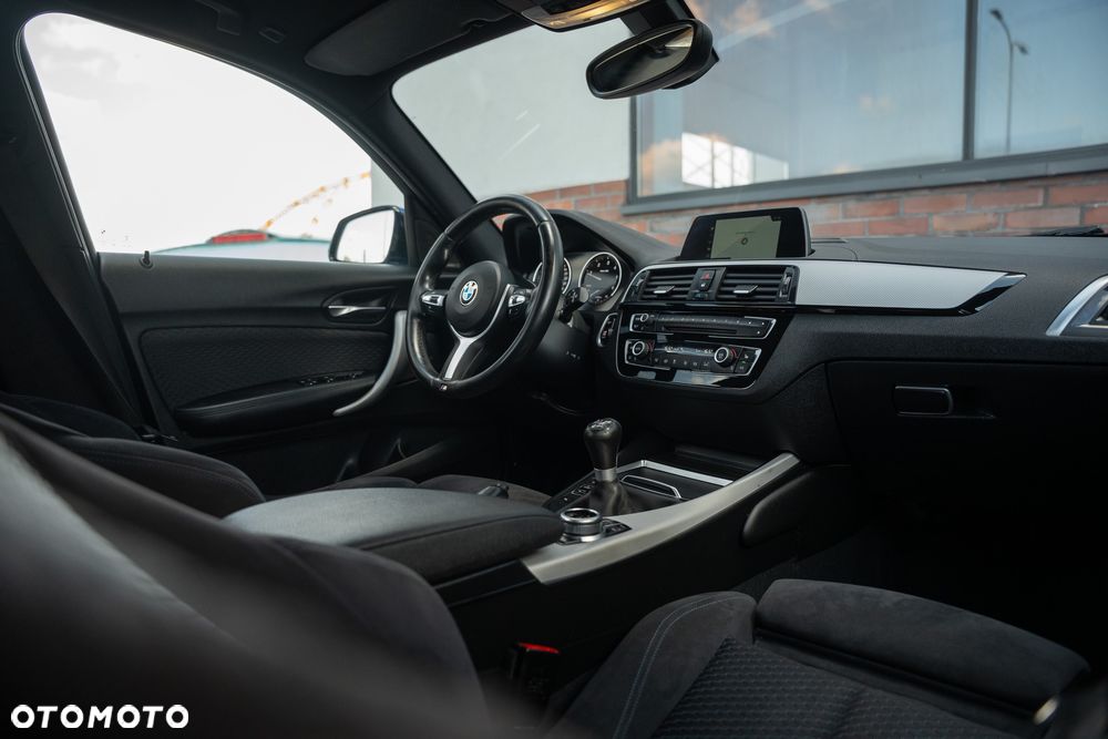 BMW Seria 1 120d Edition M Sport Shadow - 29