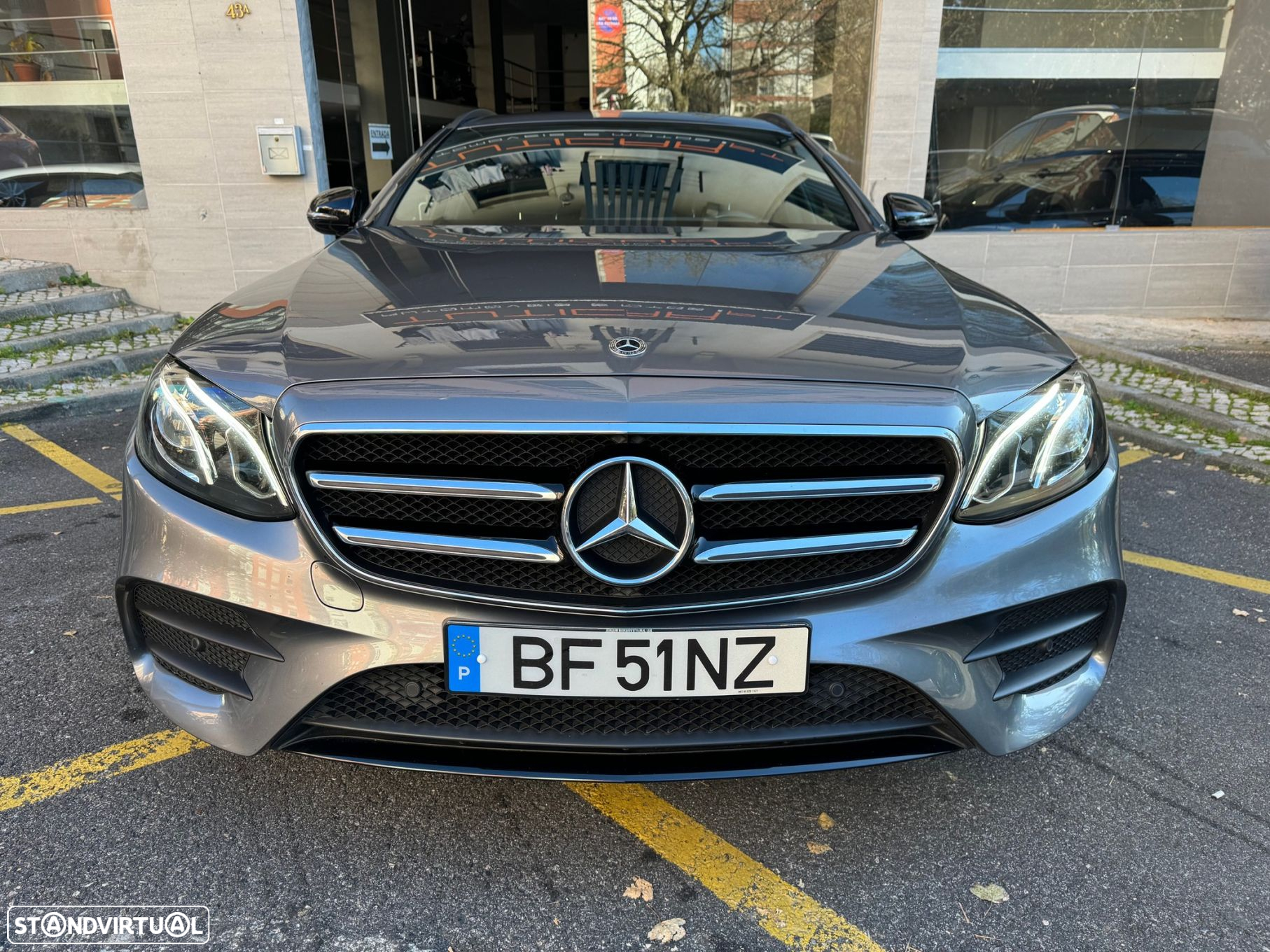 Mercedes-Benz E 300 - 2
