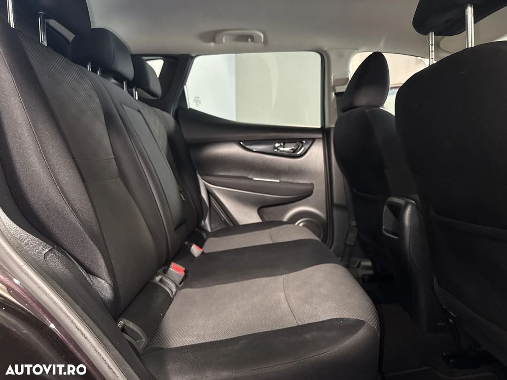 Nissan Qashqai - 13