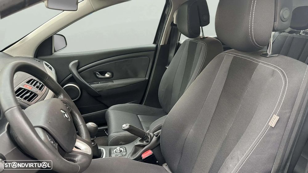 Renault Mégane 1.5 dCi Dynamique - 10
