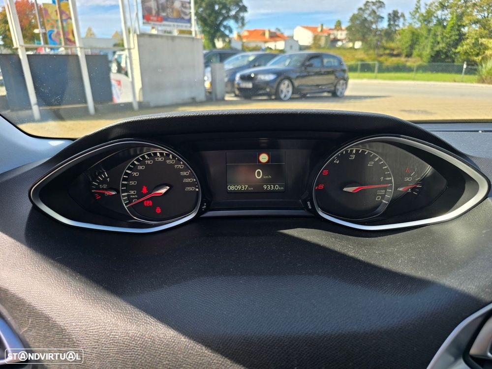 Peugeot 308 1.5 BlueHDi Active Pack - 28