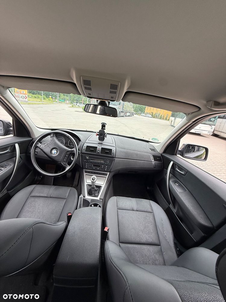 BMW X3 2.0d - 9