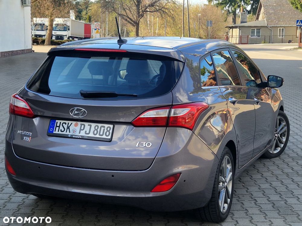 Hyundai i30 blue 1.6 GDI YES Gold - 7
