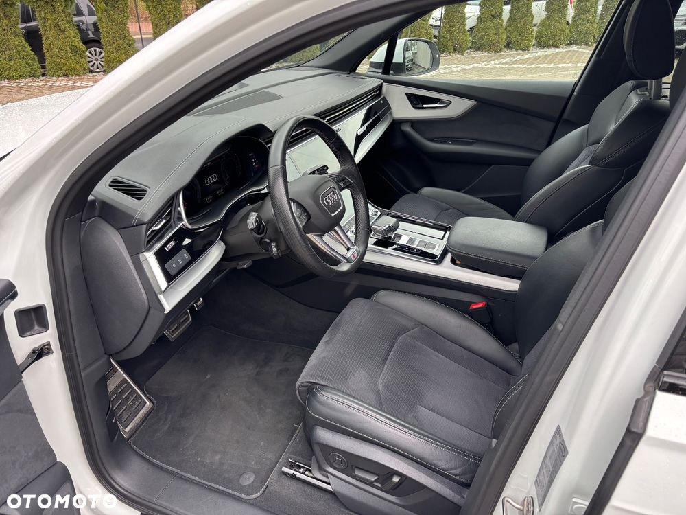 Audi Q7 55 TFSI mHEV Quattro S Line Tiptr - 9
