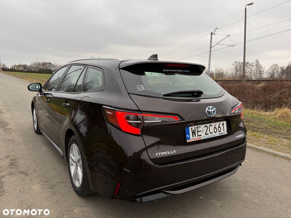 Toyota Corolla 2.0 Hybrid Comfort - 6