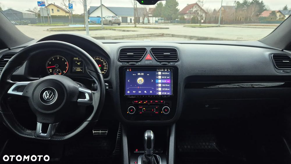 Volkswagen Scirocco - 8