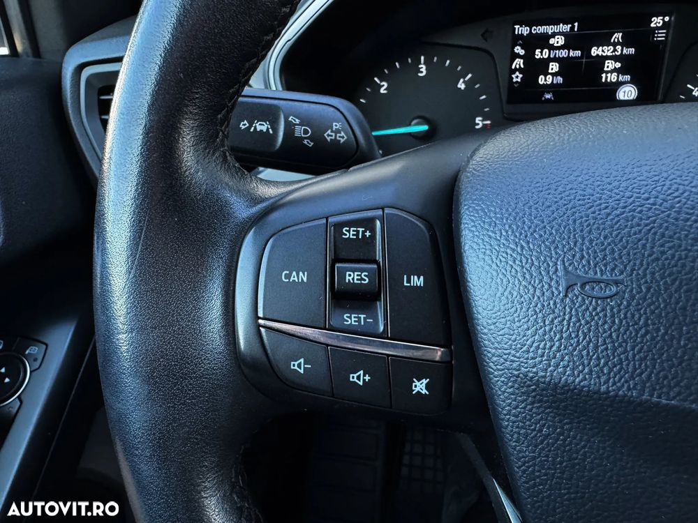 Ford Focus 1.5 EcoBlue Connected - 25