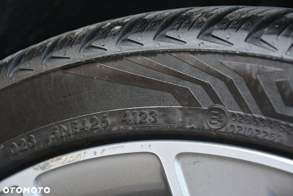 Hyundai i30 1.4 T-GDI Premiere Luxury - 37